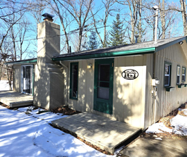 Mid Forest Lodge Big Headquarters Lake